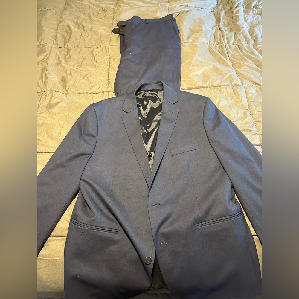 Apt 9 Slim fit navy blue suit and pants 46R and 38 30